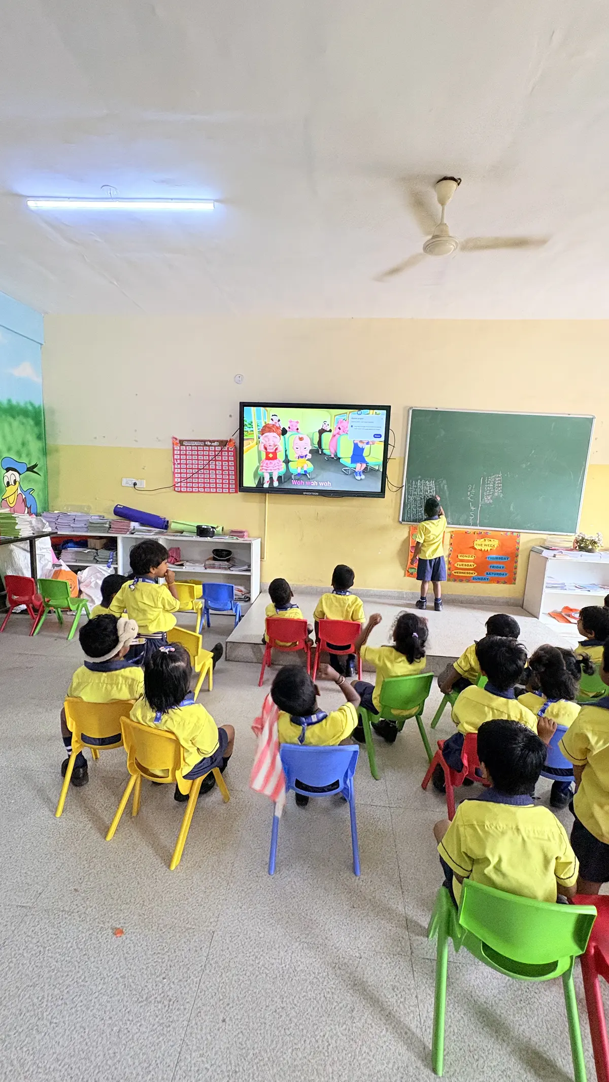 students teaching skill